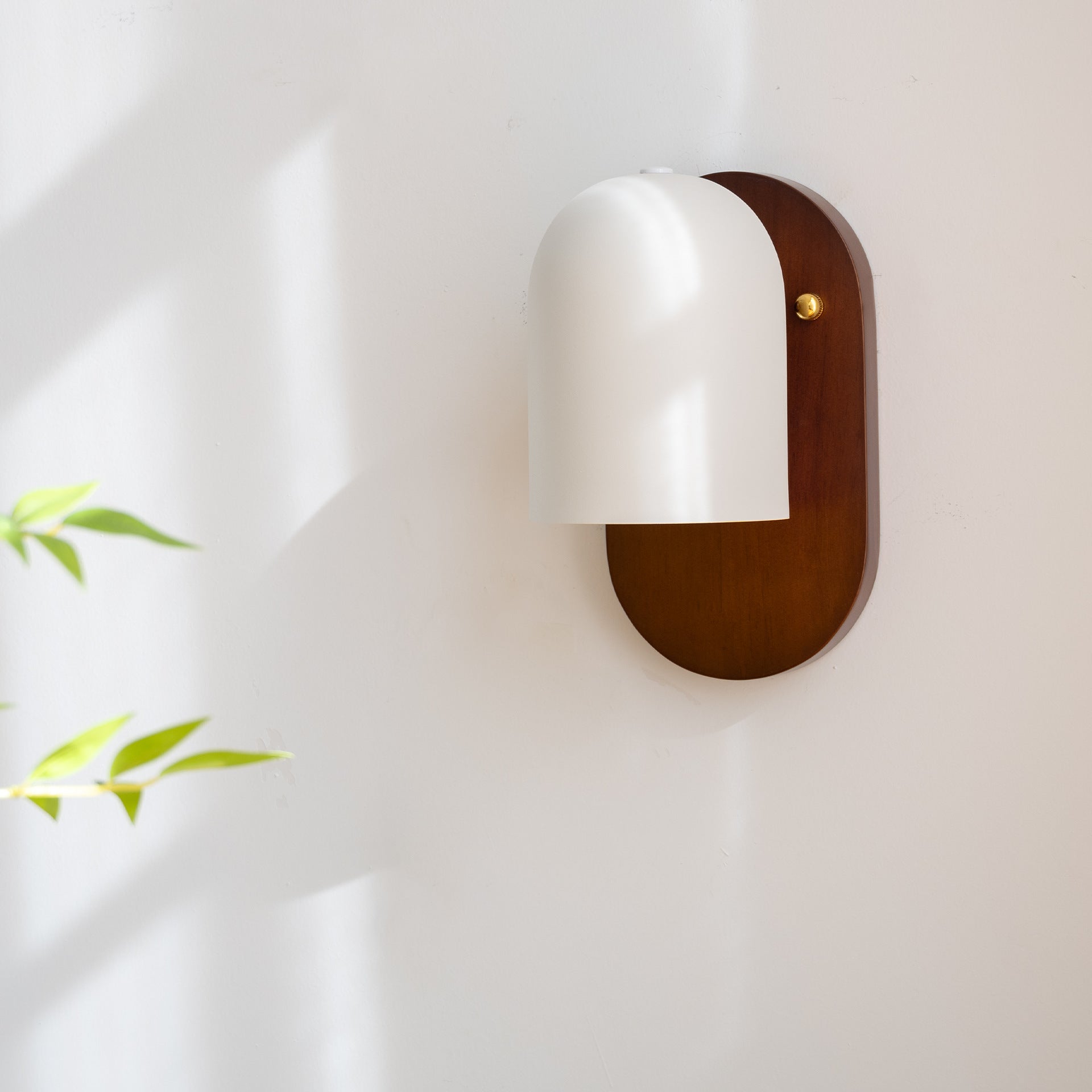 Andor - Silent Style Hallway Wall Lamp