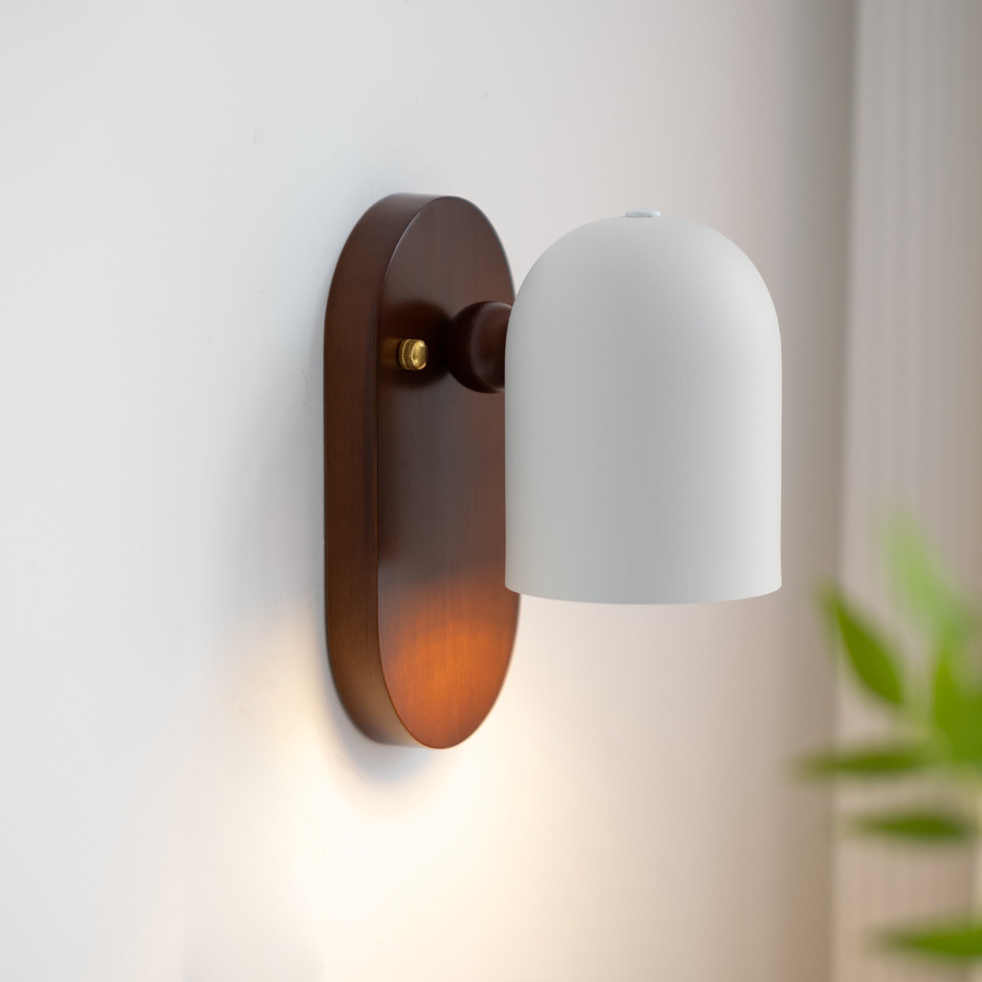 Andor - Silent Style Hallway Wall Lamp